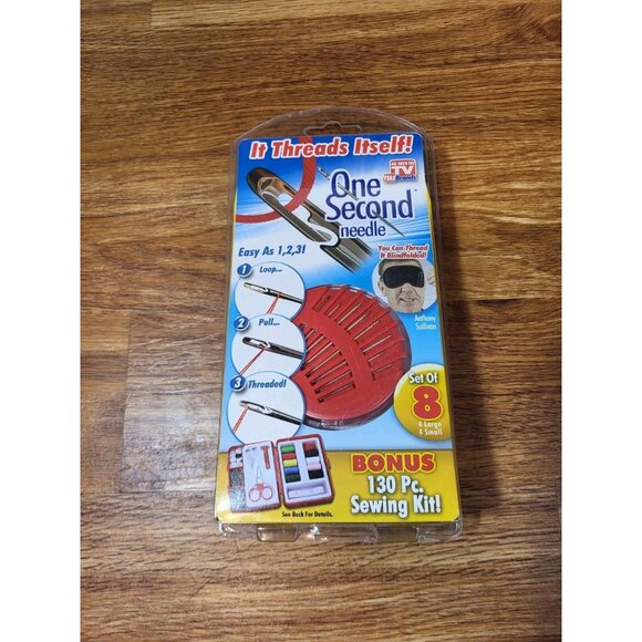 ONE SECOND NEEDLE BONUS 101 PIECE SEWING KIT IT THREADS ITSELF AS SEEN ON TV NEW - Picture 1 of 2